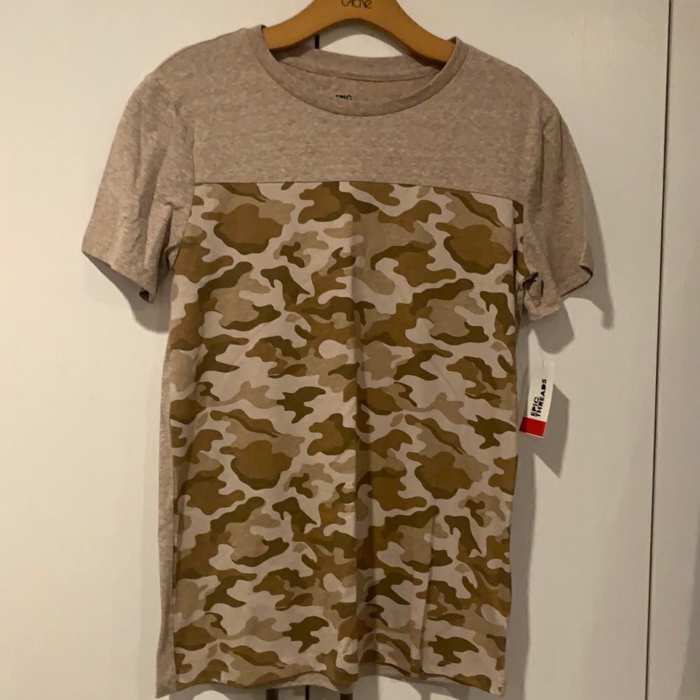 🎉1 hr sale🎉Army print tap